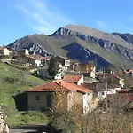 Hotell Rural Llerau