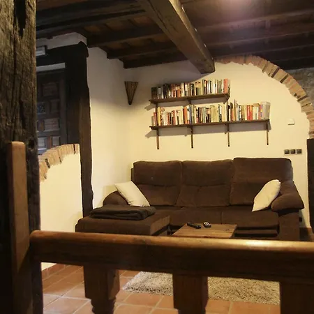 Rural Llerau 호텔