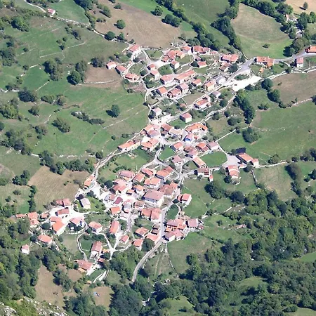 Rural Llerau Hotel 3*