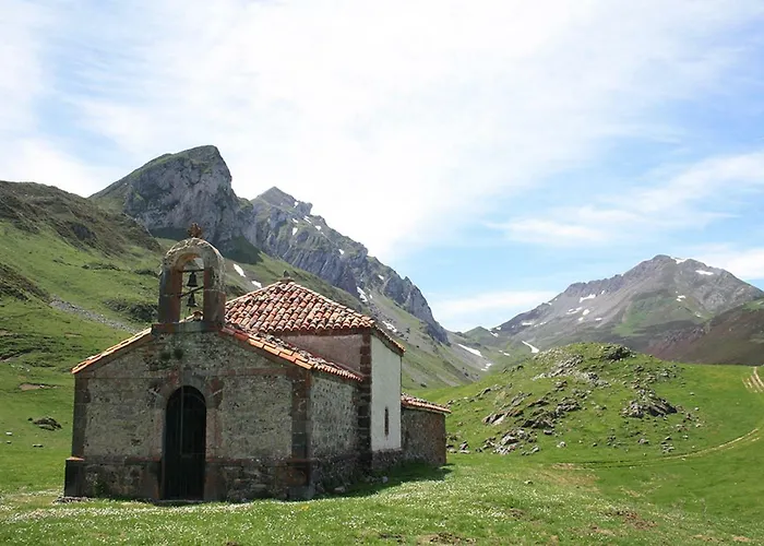 Hotel Rural Llerau 3*